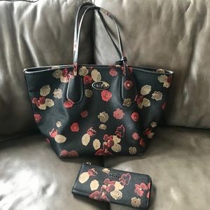 Coach bag and wallet set